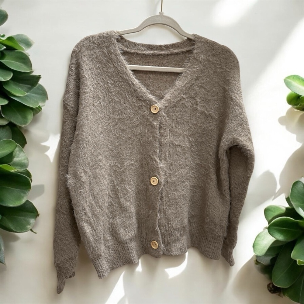 NWOT Cozy Brown Fuzzy Button Up Women's Cardigan Sweater Size Medium